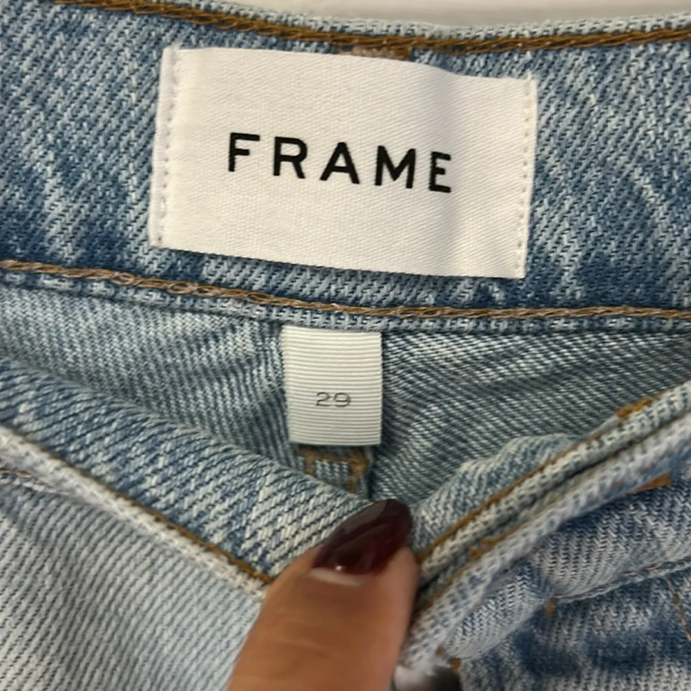 Frame Le Slouch Distressed Low Rise Straight Jeans